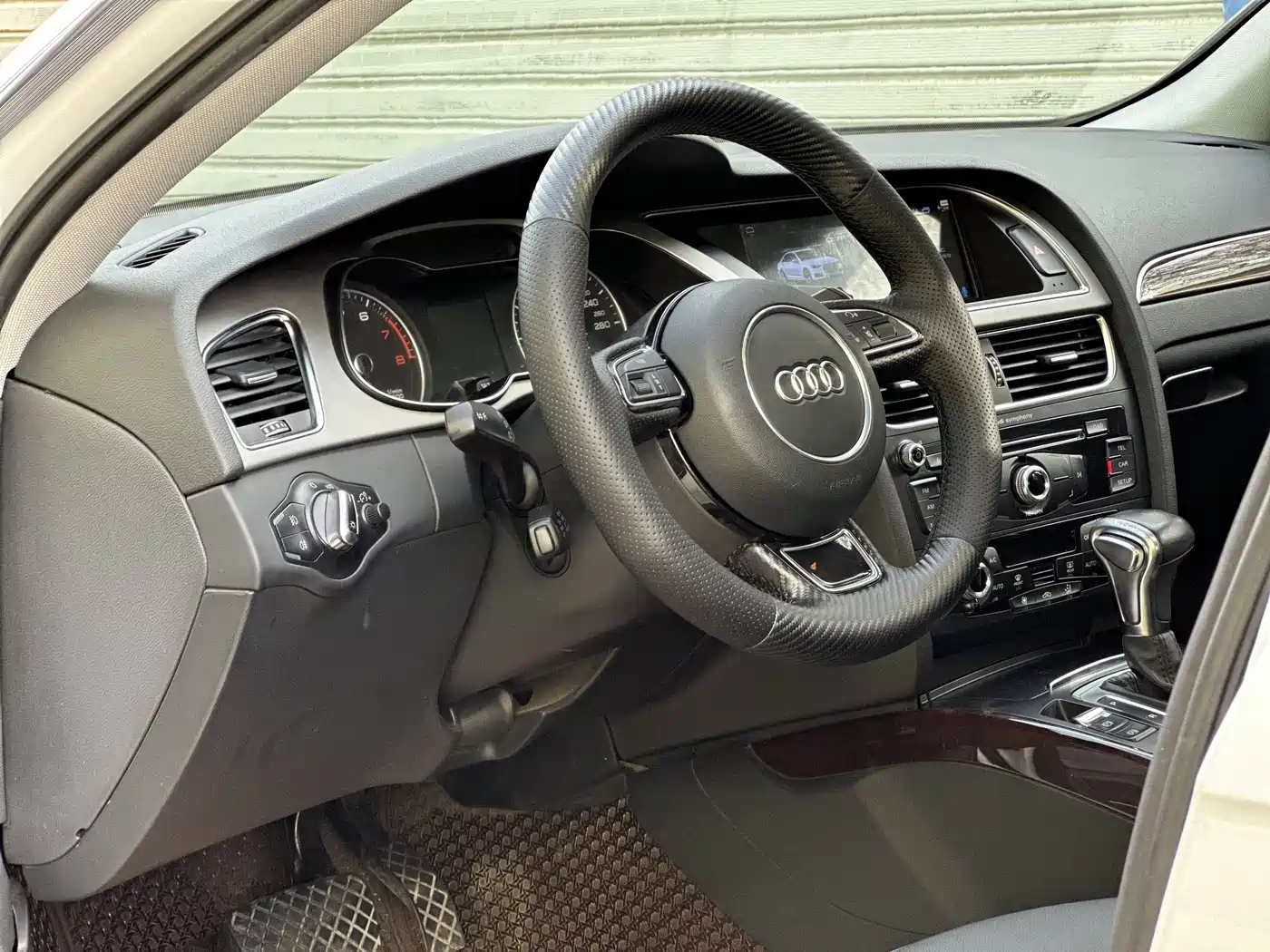 Audi A4L 2015 35 TFSI Auto Comfort фото 24
