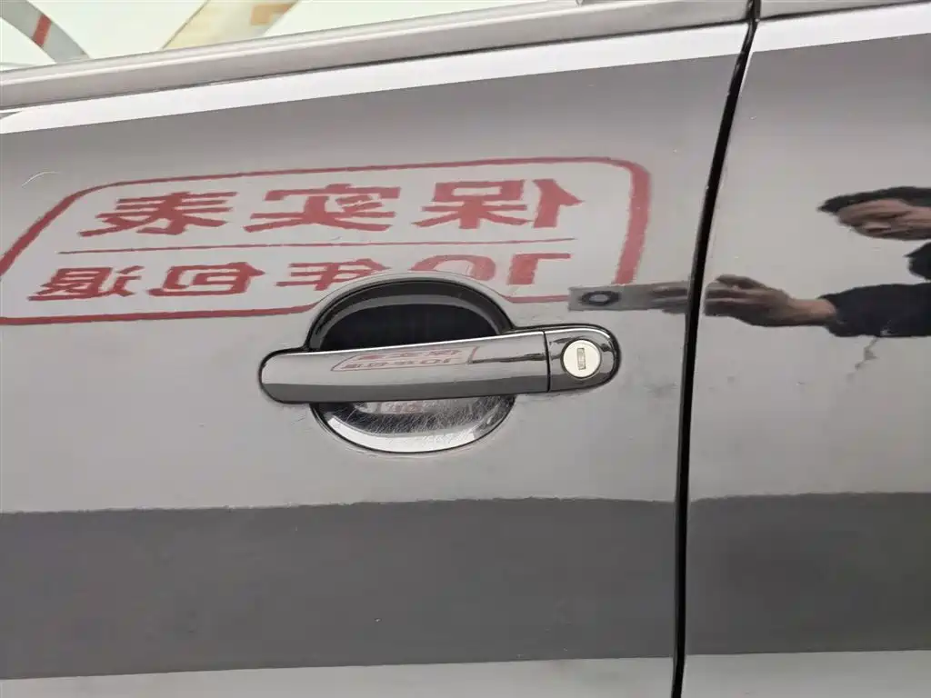 Volkswagen Tiguan 2015 1.8TSI Automatic 2WD Trendline фото 18