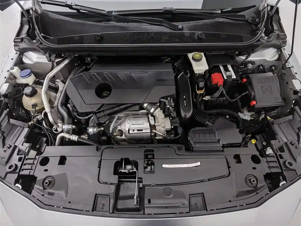 Peugeot 408 2022 1.6T Progressive Edition фото 6