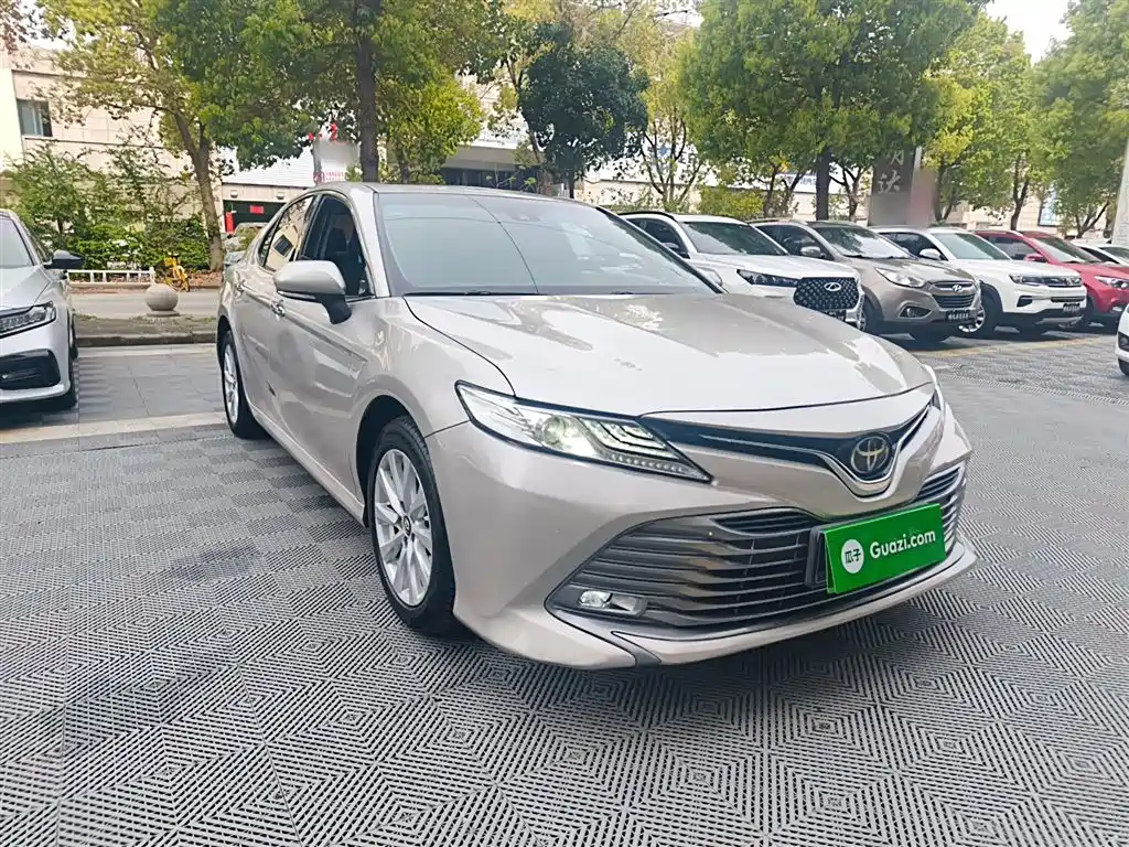 Toyota Camry 2019 Facelift 2.0G Luxury Edition фото 22
