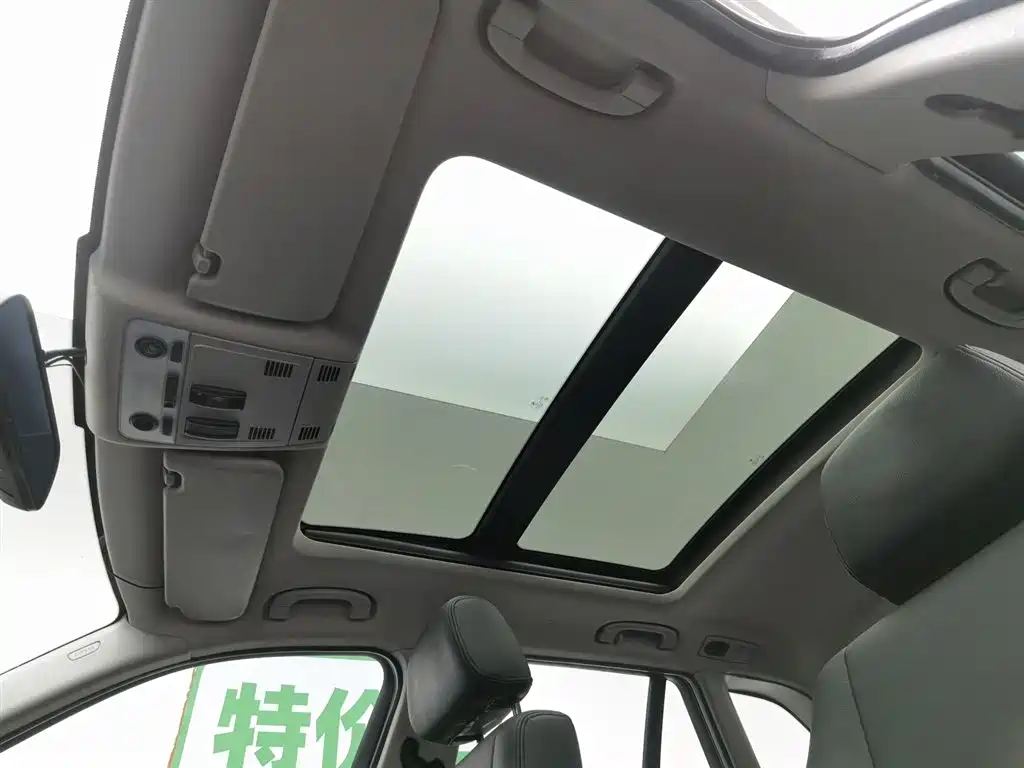 BMW X1 2015 Model sDrive18i Fashion Advanced Edition фото 14