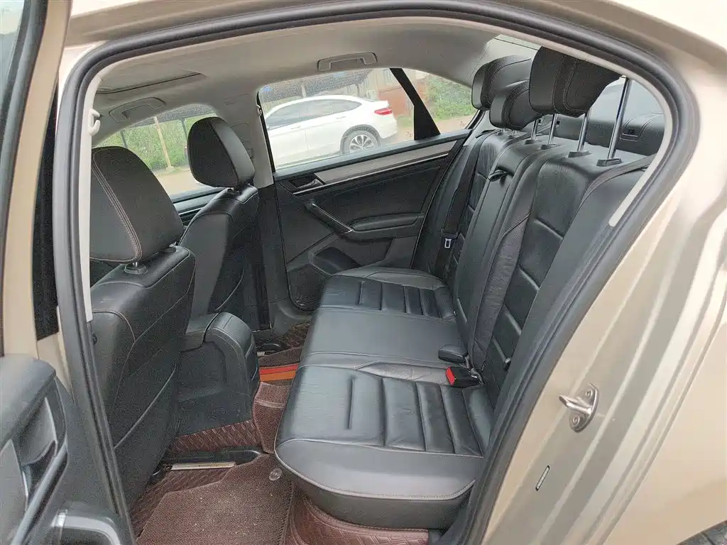 Volkswagen Bora 2018 1.5L Automatic Comfort фото 17
