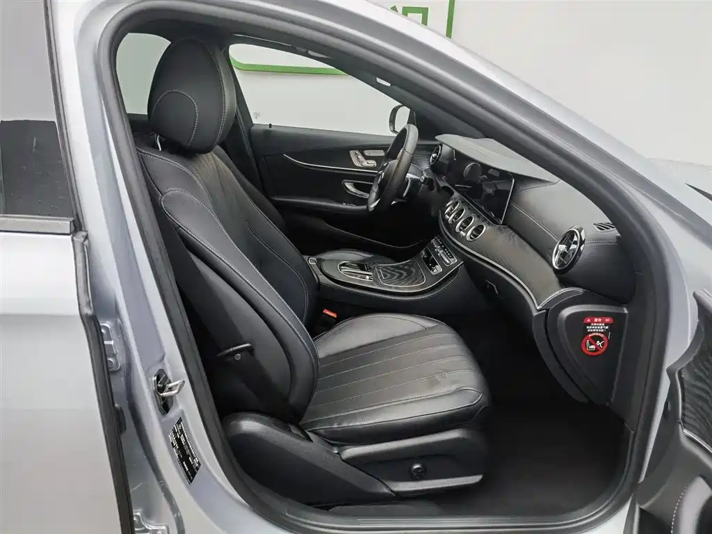 Mercedes-Benz E-Class (Import) 2021 Facelift E 260 Luxury Sport Edition фото 23
