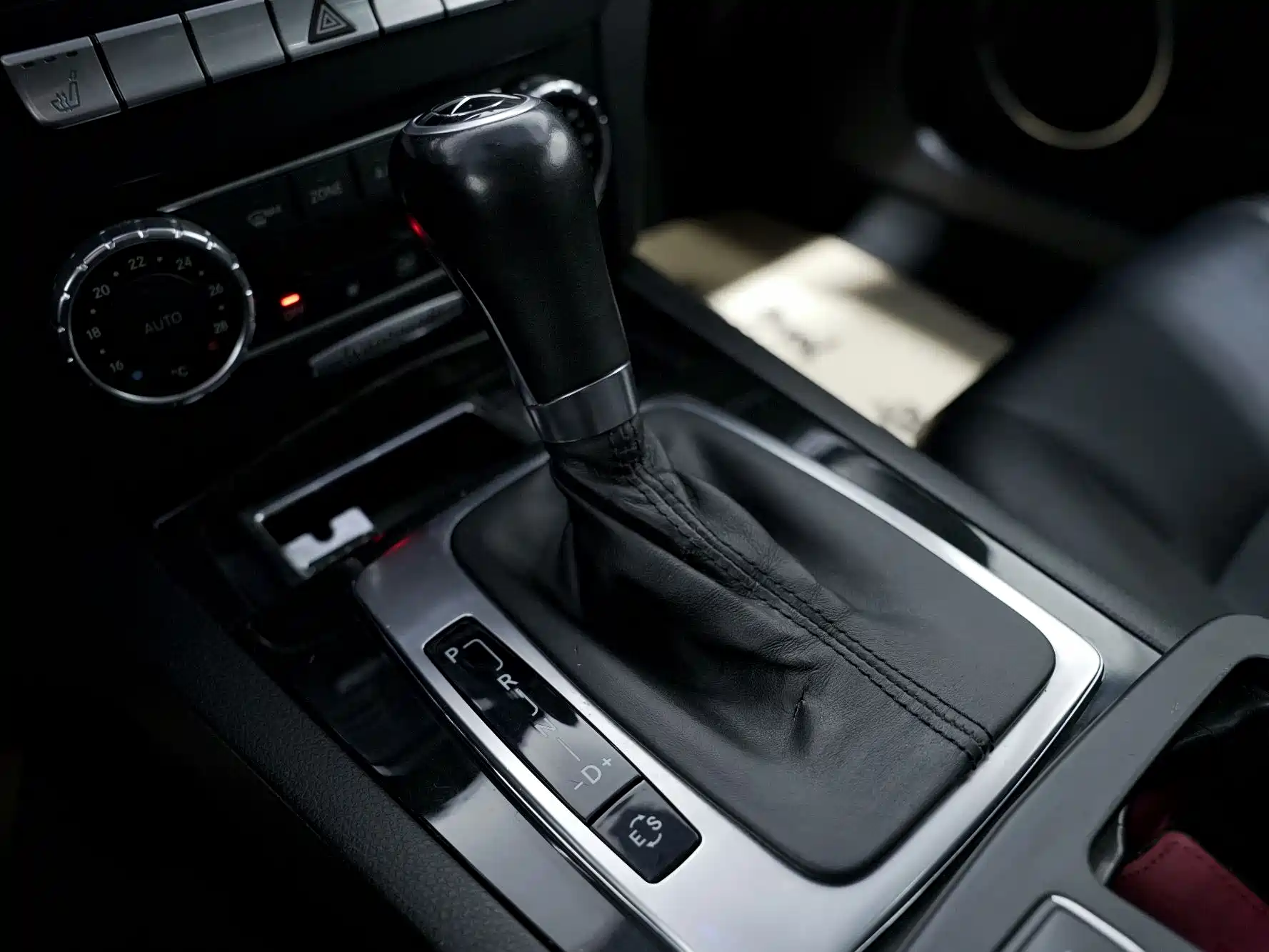 Фото 7 - Mercedes-Benz C-Class