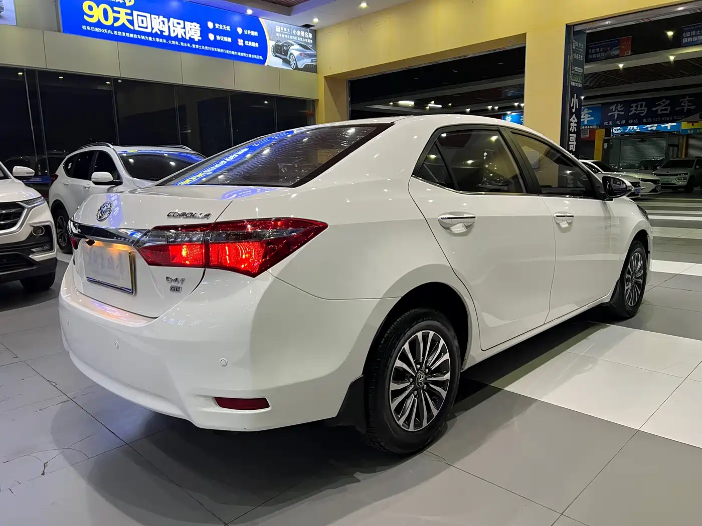 Toyota Corolla 2017 Facelift 1.2T S-CVT GL фото 6