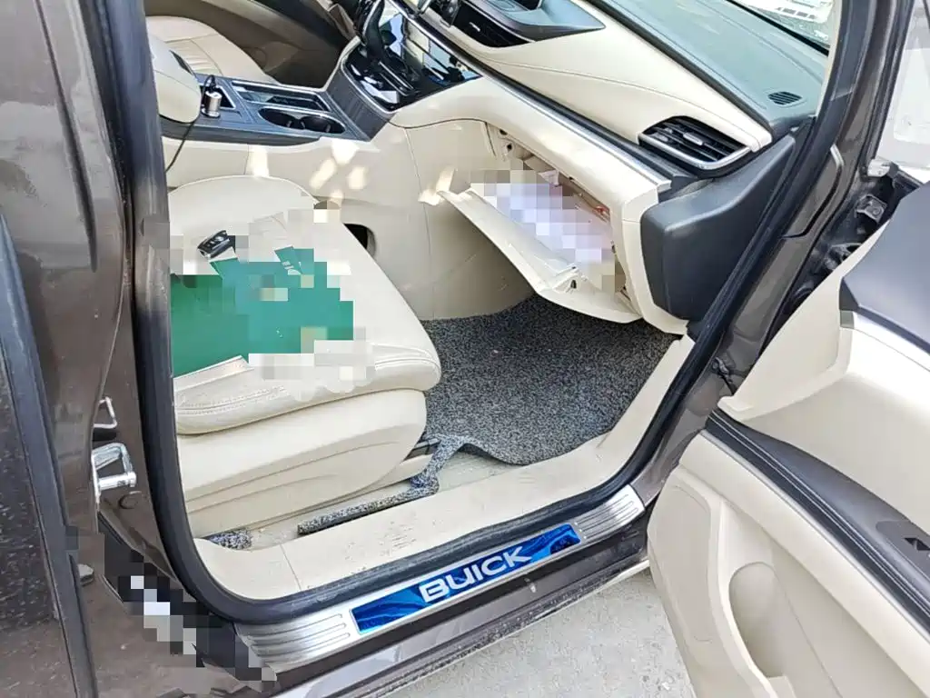 BUICK GL8