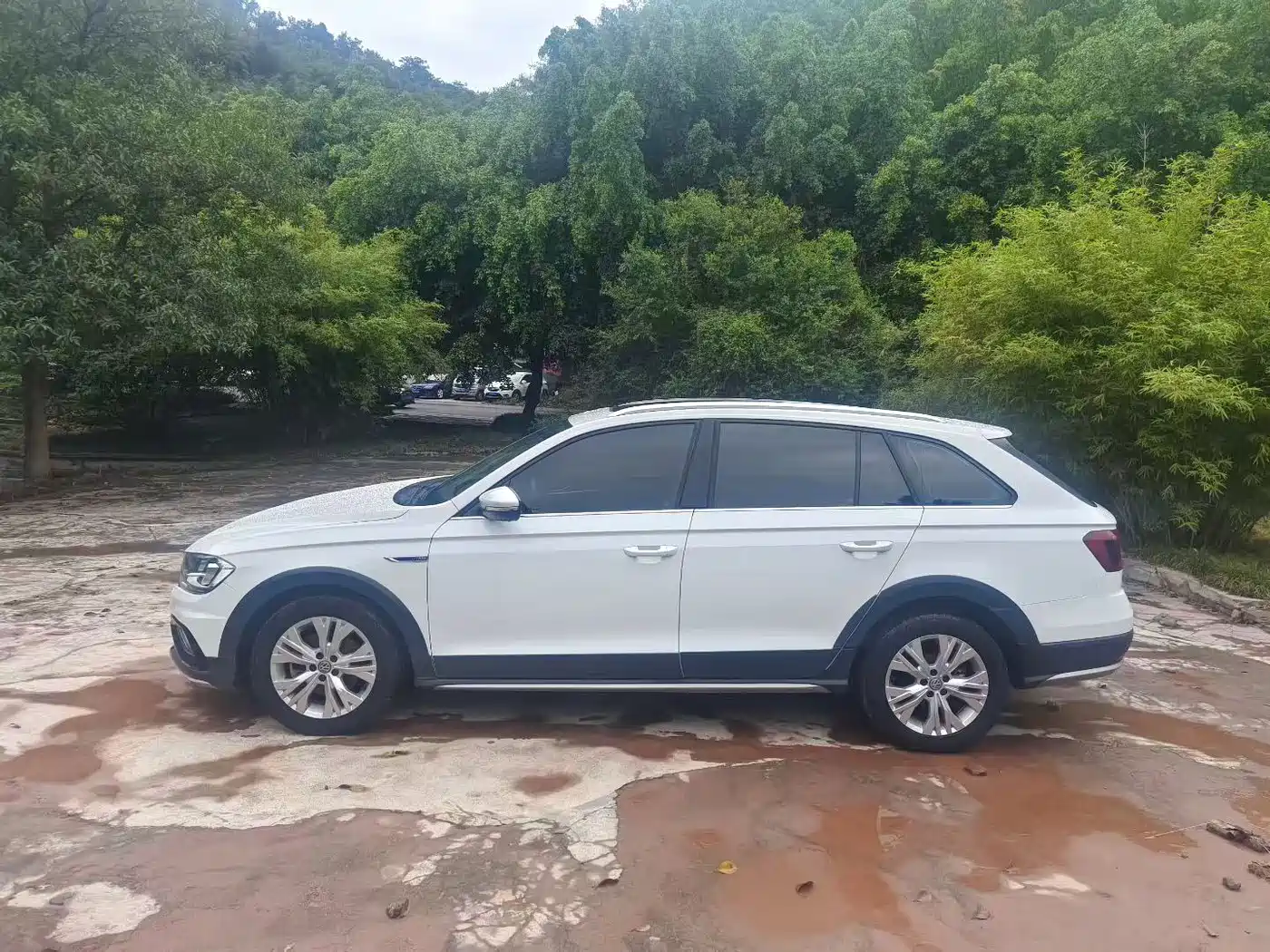 Volkswagen C-TREK 2019 2018 230TSI DSG Comfort