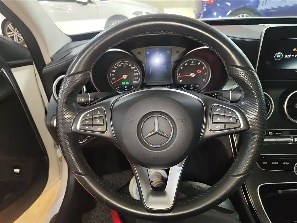Mercedes-Benz C-Class 2015 Facelift C 180 L Sport фото 7