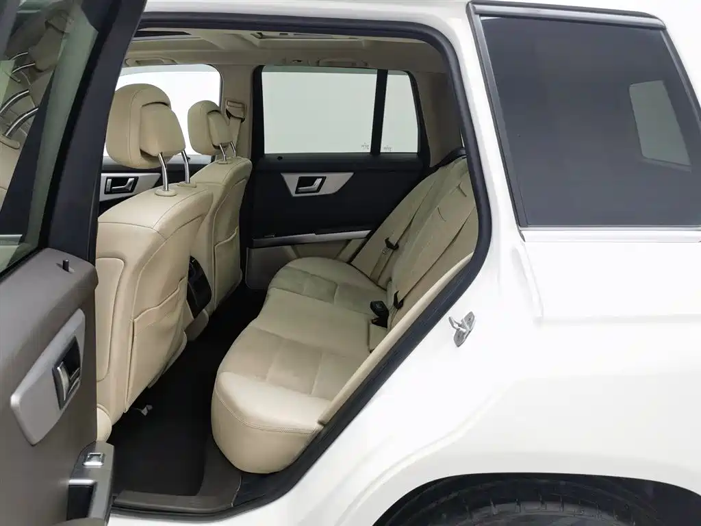 Mercedes-Benz GLK-Class 2015 GLK 300 4MATIC Fashion Ultimate Edition фото 15