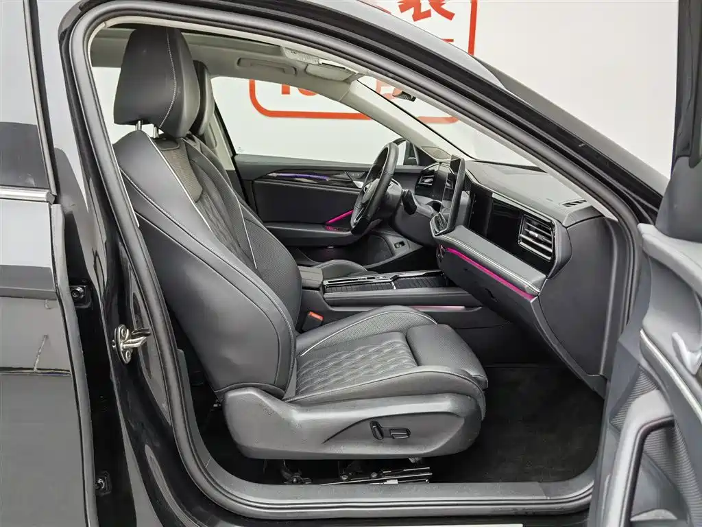 Volkswagen Magotan 2024 380TSI DSG Luxury Edition (Daimai Package) фото 23