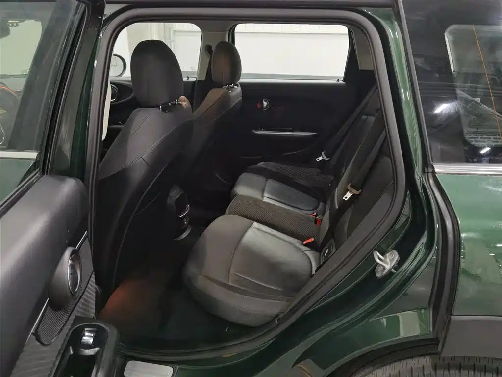 MINI CLUBMAN 2016 1.5T COOPER фото 15