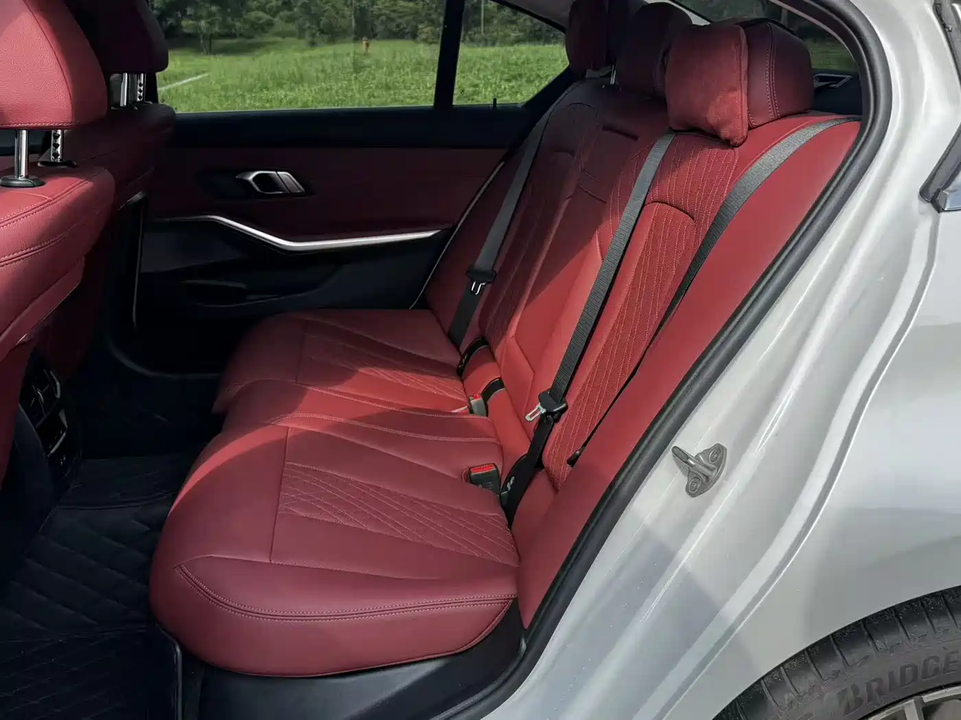 BMW 3 Series 2025 325Li M Sport Package фото 7