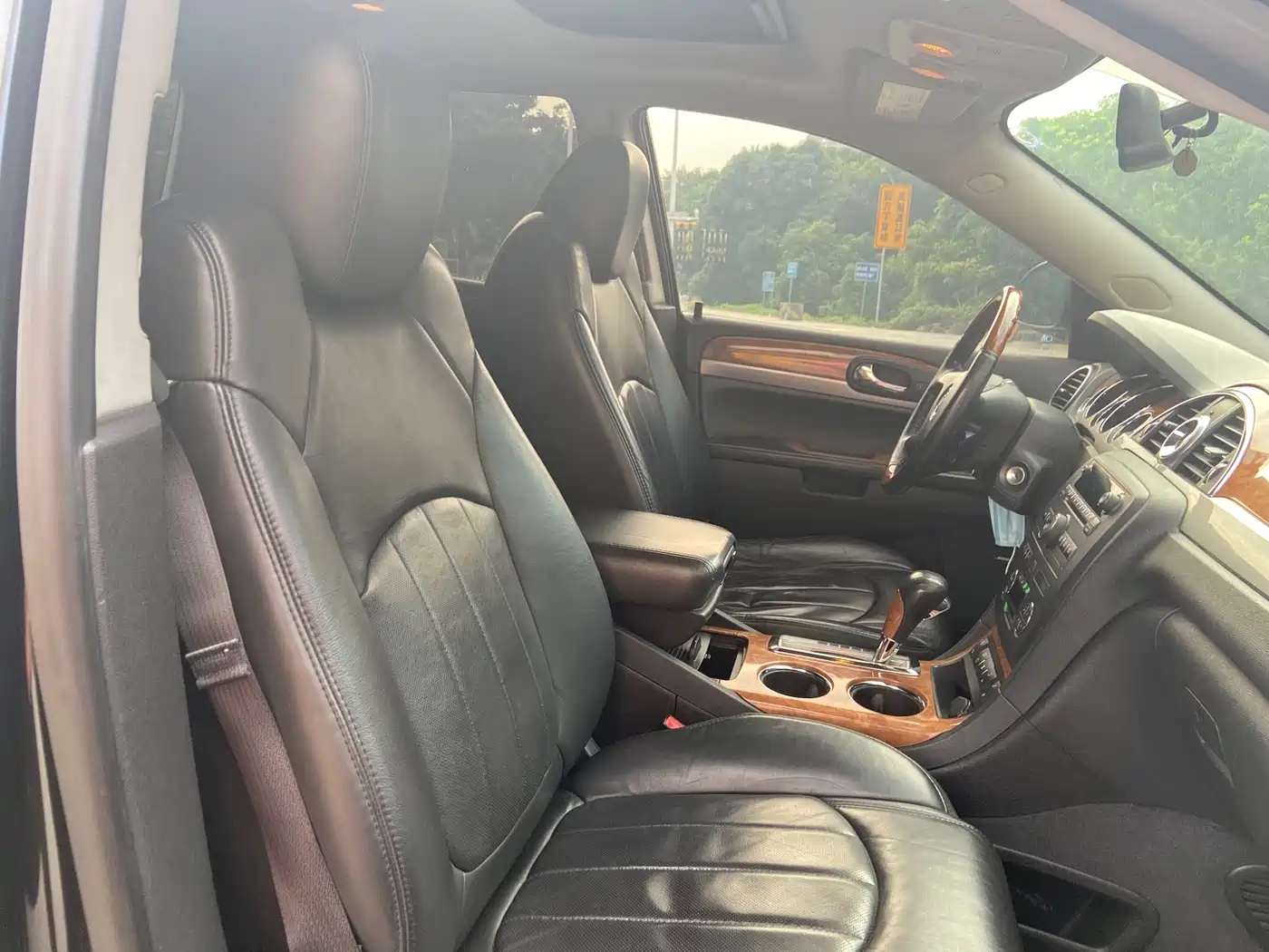 Buick Enclave 2010 3.6L Flagship Edition фото 38