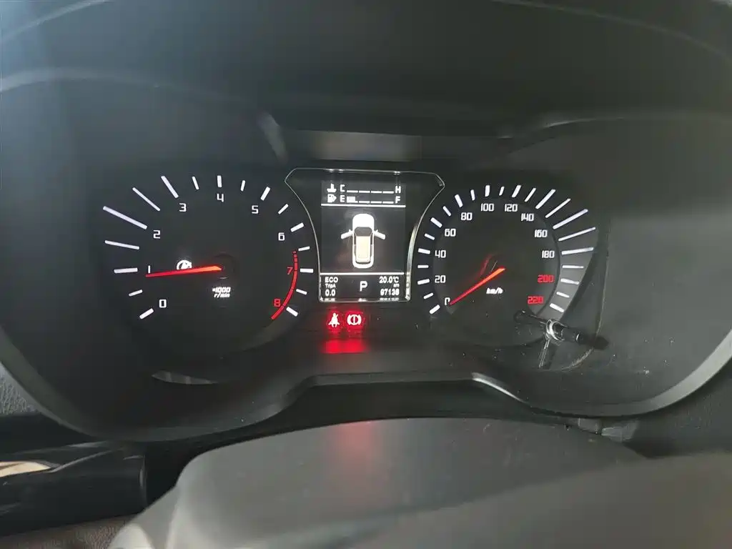 GAC Trumpchi Trumpchi GS4 2015 200T G-DCT Luxury Edition фото 12