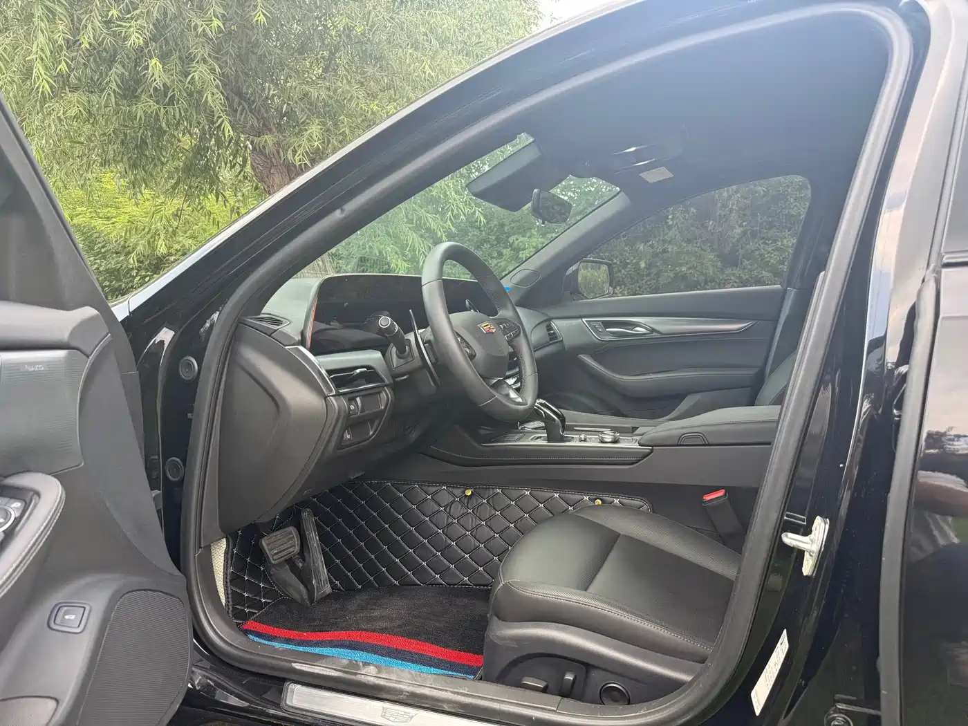 Фото 4 - Cadillac CT5