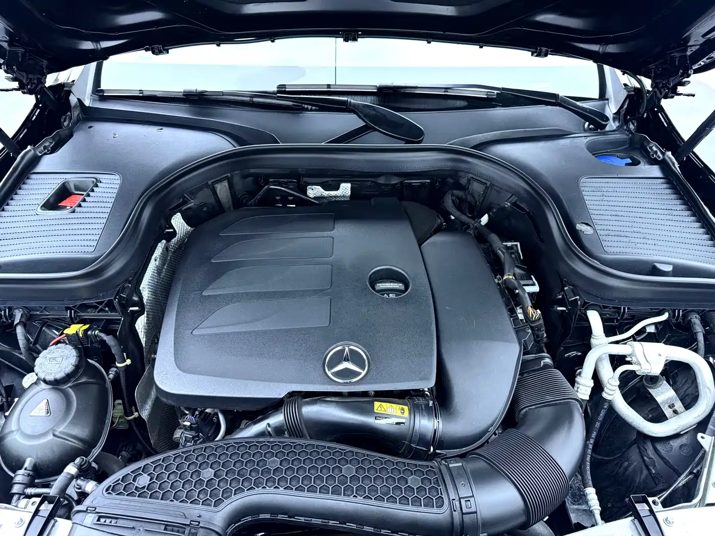 Mercedes-Benz GLC 2020 Facelift GLC 260 L 4MATIC Luxury фото 11