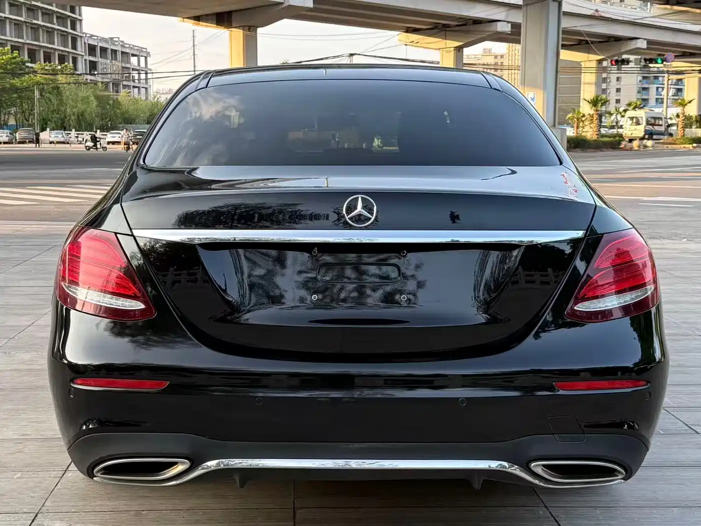 Mercedes-Benz E-Class 2019 Facelift E 300 L Sport Luxury фото 8