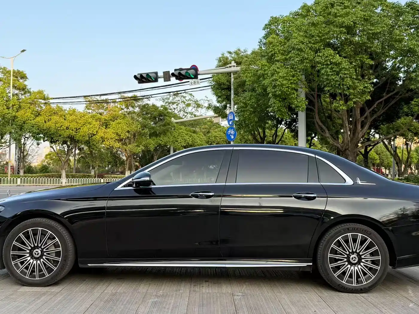 Mercedes-Benz E-Class 2019 Facelift E 300 L Sport Luxury фото 10