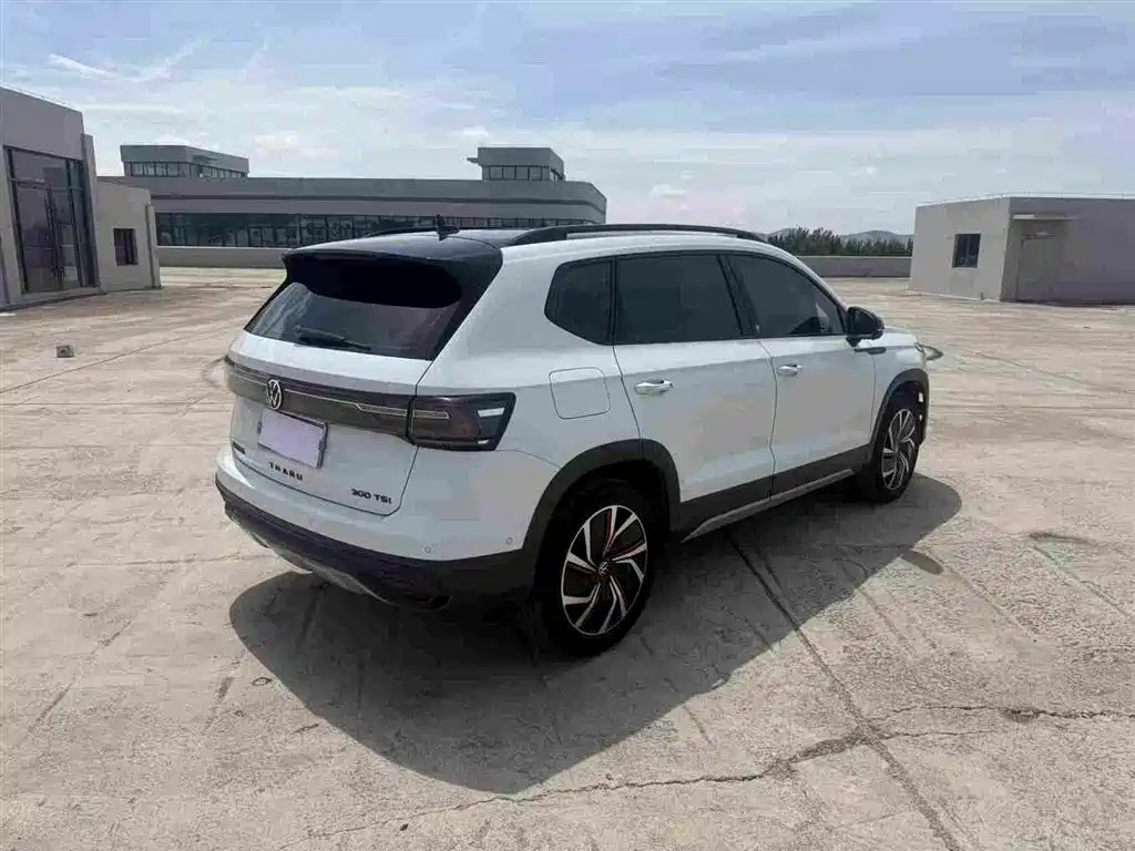 Volkswagen Tharu 2024 300TSI 2WD Moon Premium Edition фото 7
