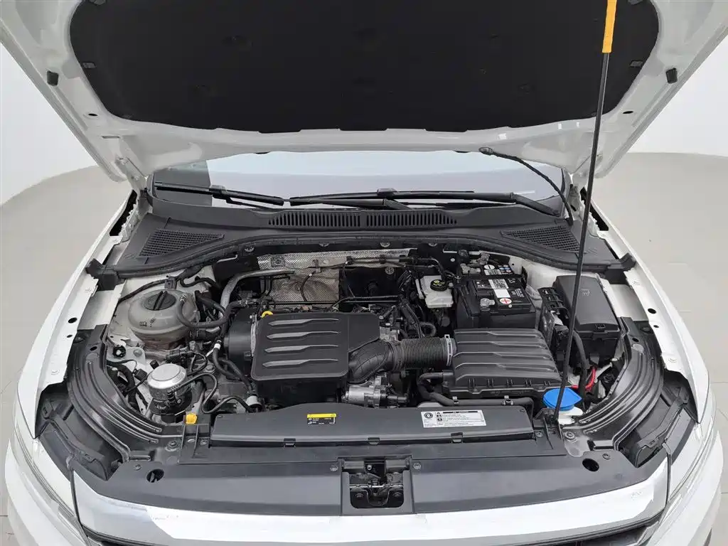 Volkswagen Lavida 2019 1.5L Manual Comfort Edition China VI фото 6