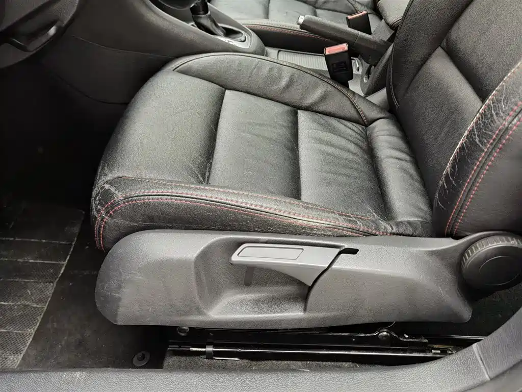 Volkswagen Golf 2012 1.4TSI Automatic Comfort фото 20