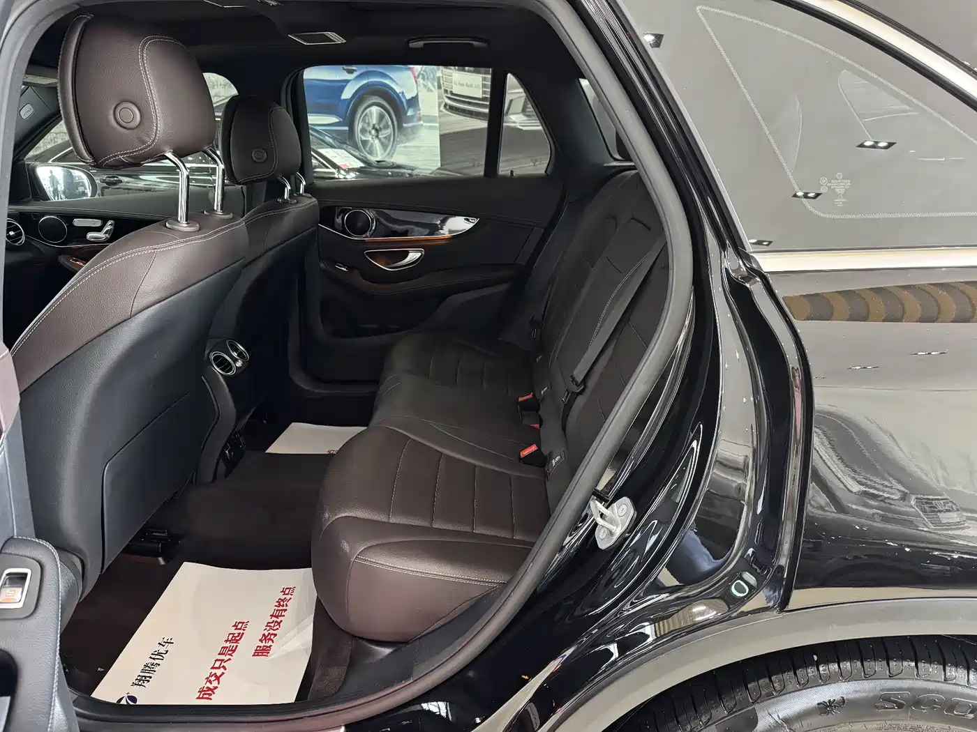 Mercedes-Benz GLC 2019 Facelift GLC 260 L 4MATIC Luxury фото 15