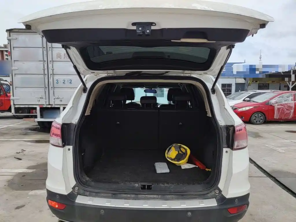 Dongfeng Aeolus Dongfeng Fengshen AX7 2015 2015 2.0L Automatic Smart Ease