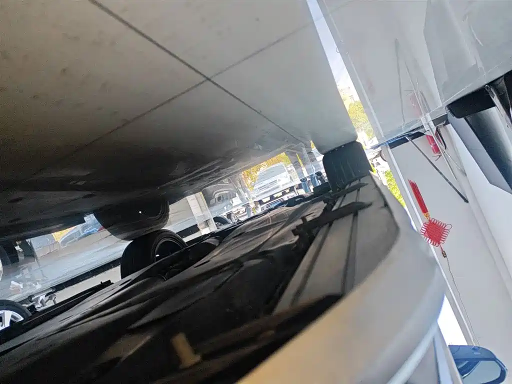 Volkswagen Tiguan L 2021 330TSI Automatic 2WD R-Line Premium фото 21