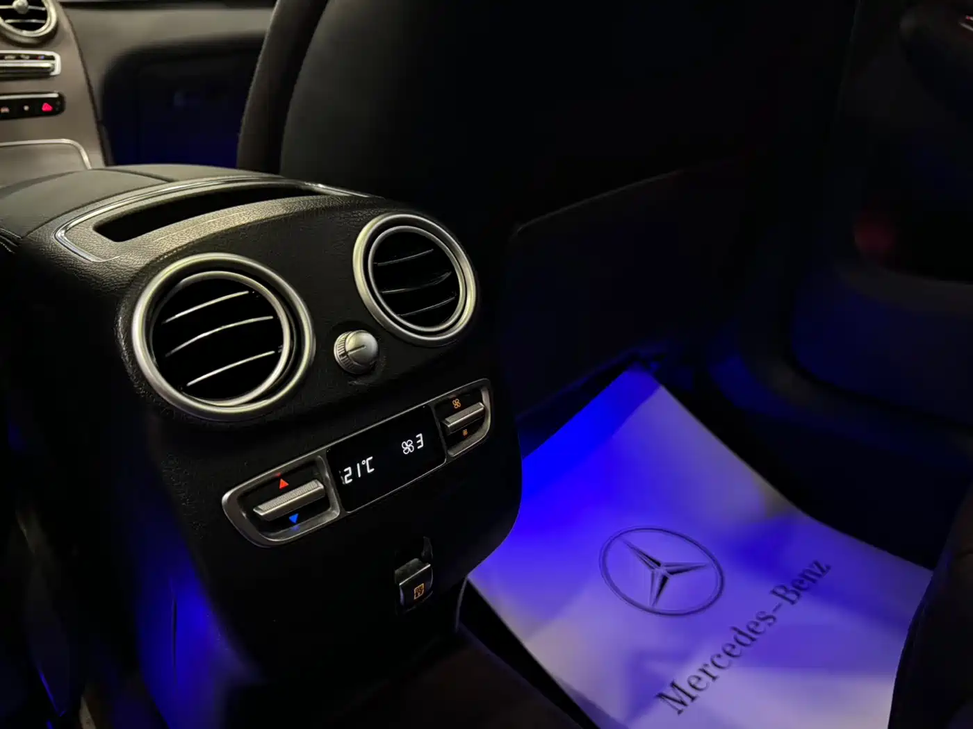 Mercedes-Benz GLC 2020 GLC 300 L 4MATIC Dynamic фото 16