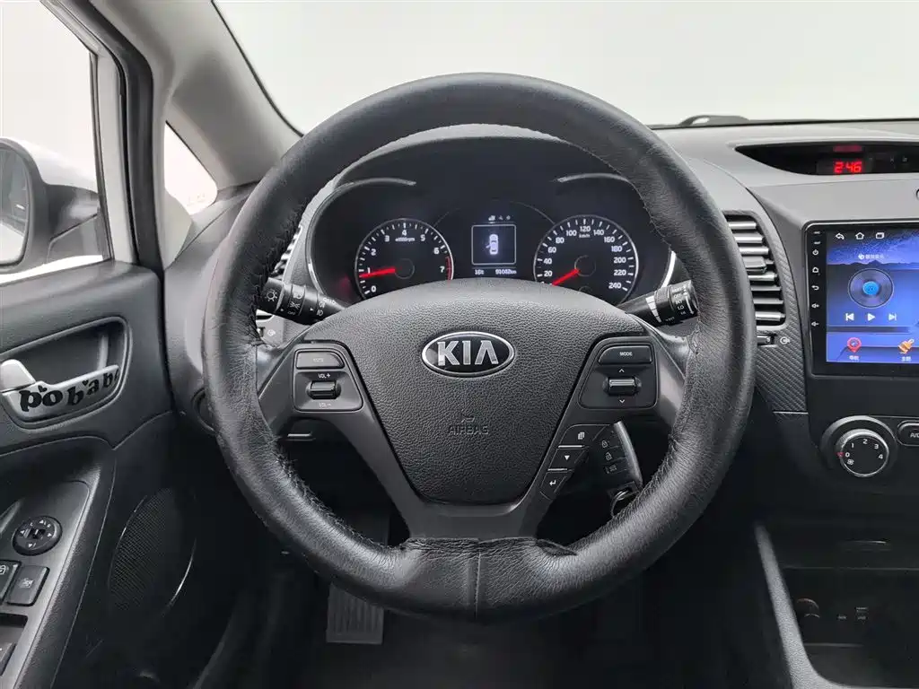 Kia K3 2016 1.6L Manual GLS фото 11