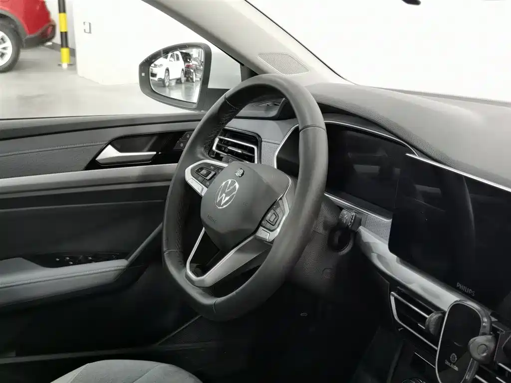 Volkswagen Lavida 2023 300TSI DSG Comfort Edition фото 22