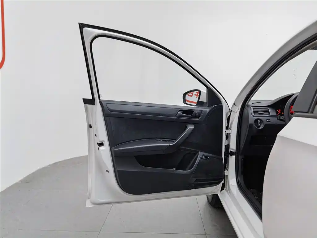 Volkswagen Santana 2021 1.5L Manual Trend Edition фото 8