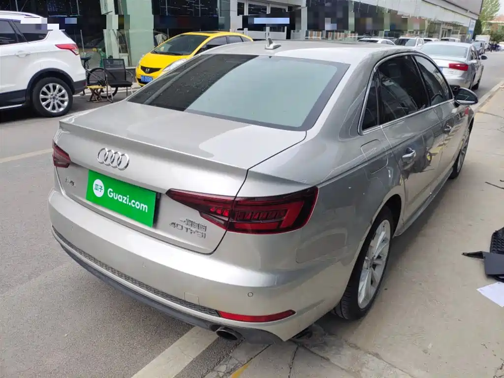 Audi A4L 2018 30th Anniversary 40 TFSI Fashion фото 7