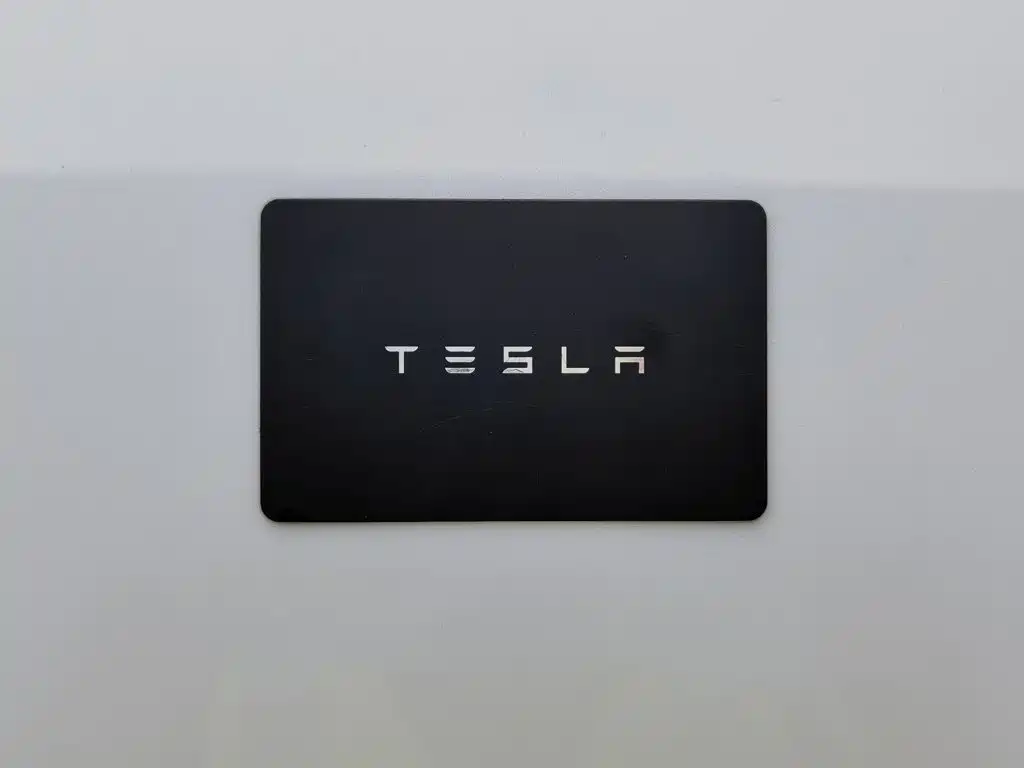 Фото 19 - Tesla Model Y