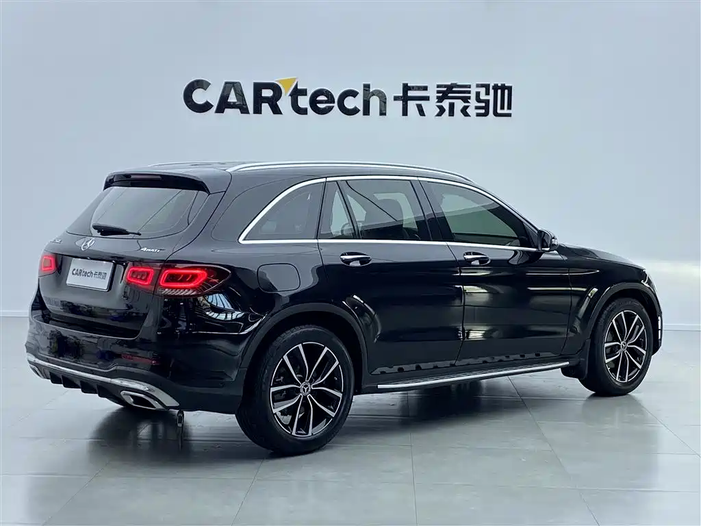 Mercedes-Benz GLC 2020 Facelift GLC 260 L 4MATIC Luxury фото 3