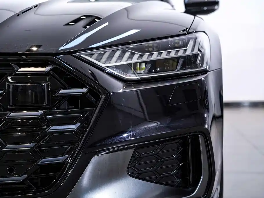 Audi A7L 2025 2024 45 TFSI quattro Black Warrior Edition