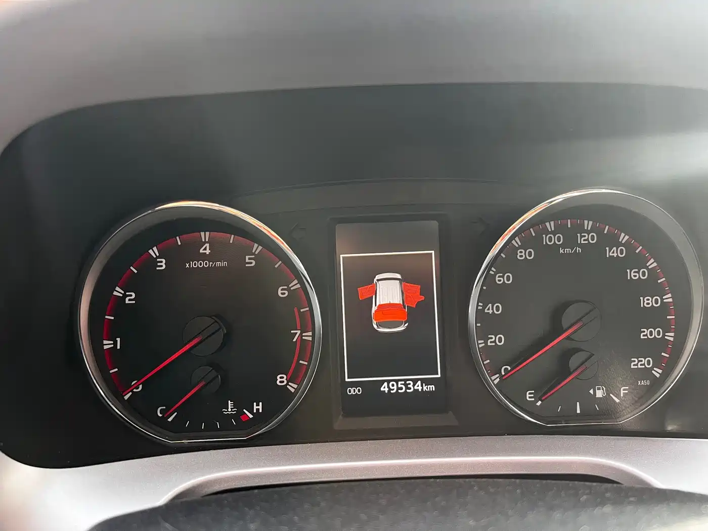 Фото 4 - Toyota RAV4