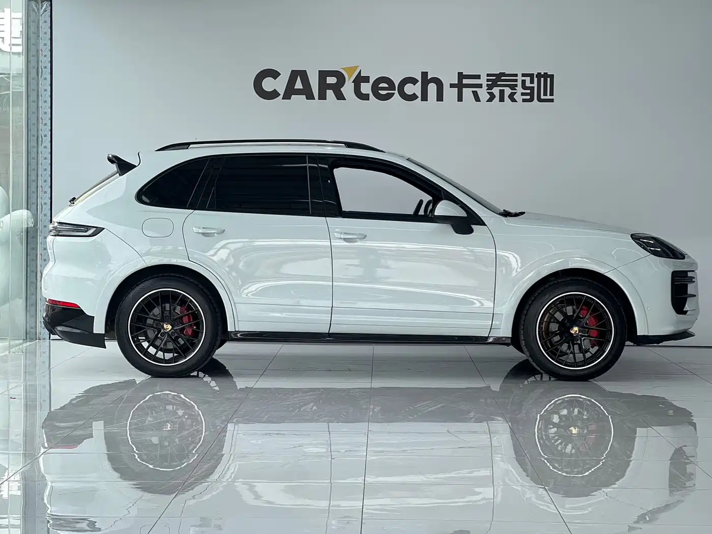 Porsche Cayenne 2011 Cayenne 3.0T фото 13