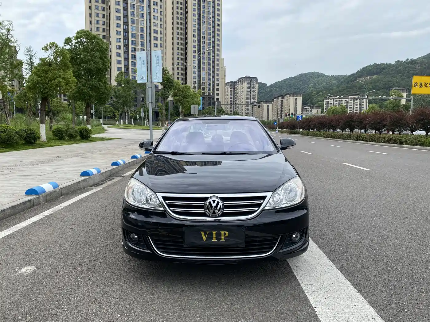 Volkswagen Lavida 2008 Model 1.6L Manual Pinyou Edition фото 2