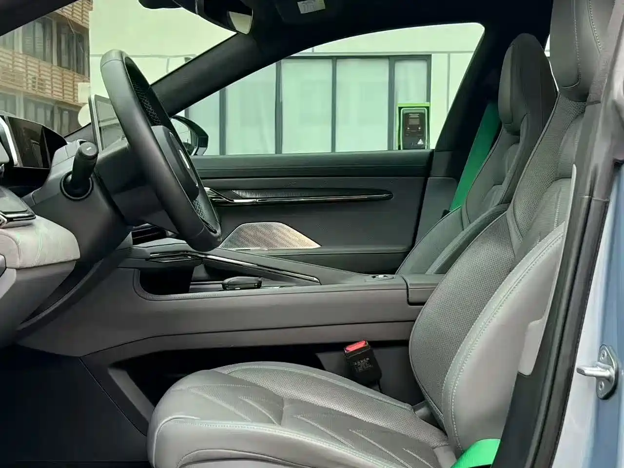 ZEEKR EXTREME KRYPTON 001