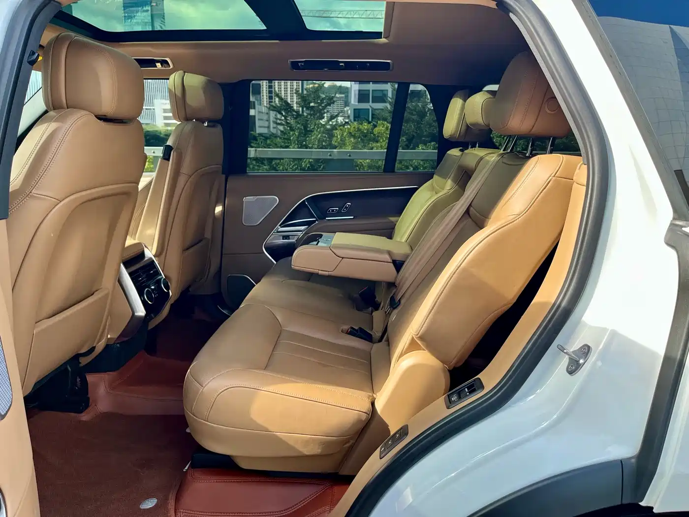 LAND ROVER RANGE ROVER