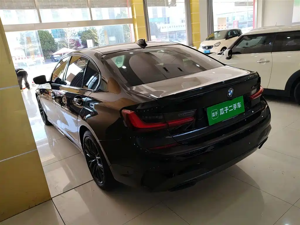 BMW 3 Series 2022 Facelift 325Li M Sport Shadow Edition фото 5