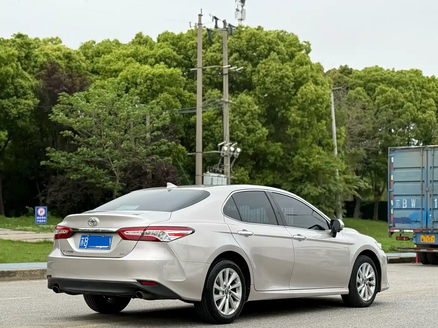 Toyota Camry 2021 2.0G Luxury Edition фото 5