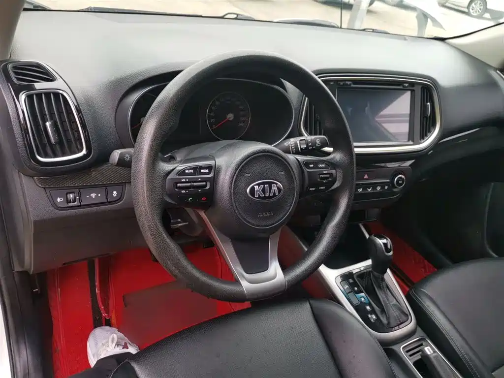 Kia KX3 Smart Run 2015 1.6L Automatic 2WD DLX фото 11