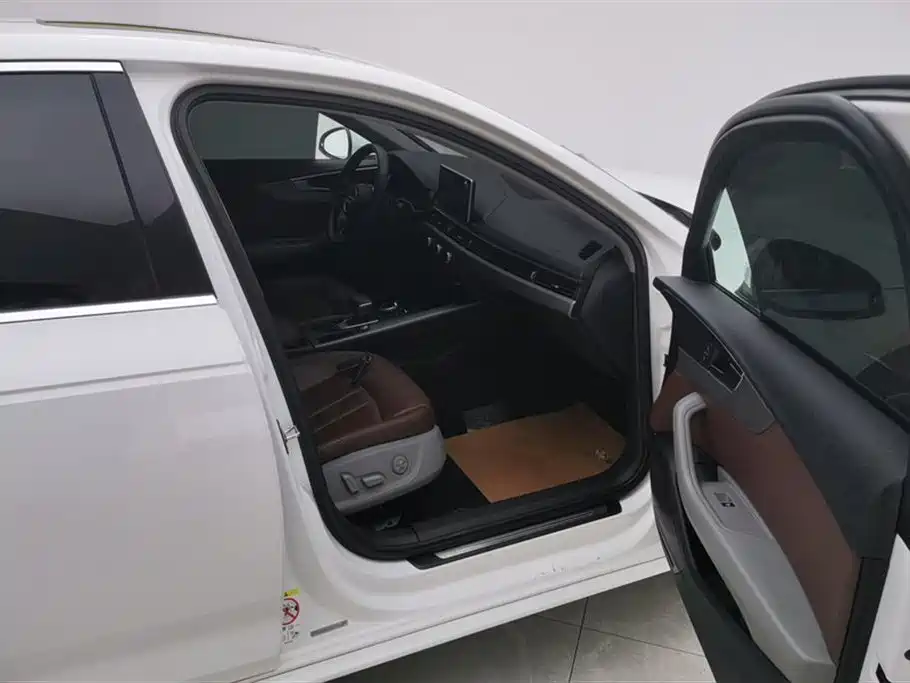 Audi A4L 2018 30th Anniversary 40 TFSI Progressive фото 8