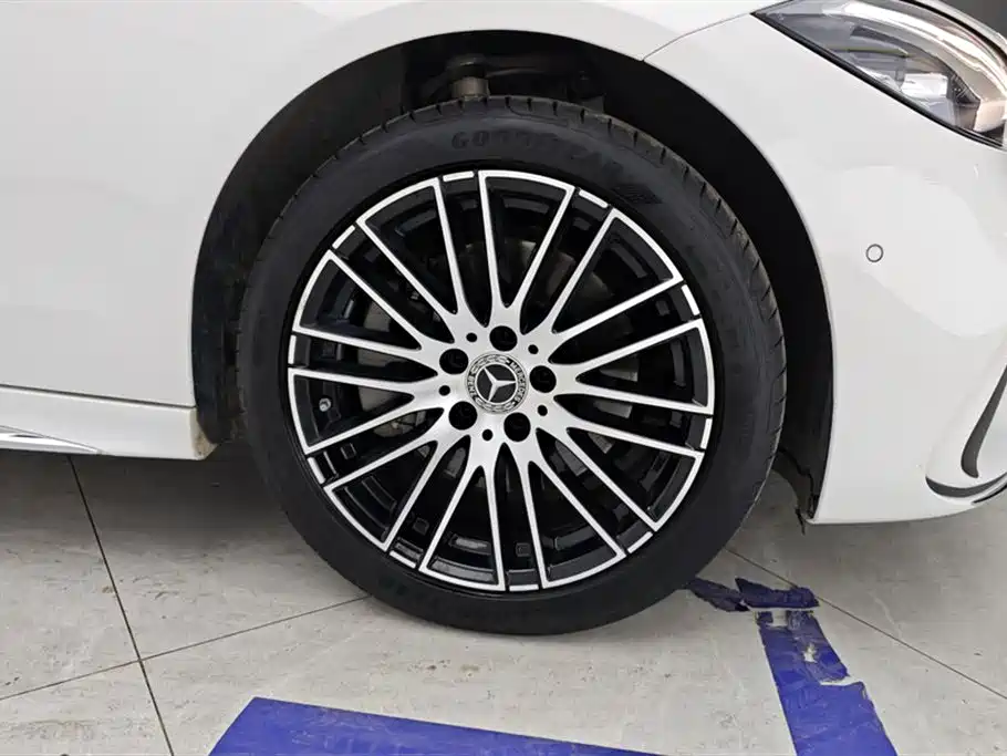 Mercedes-Benz C-Class 2024 C 260 L Sport фото 6