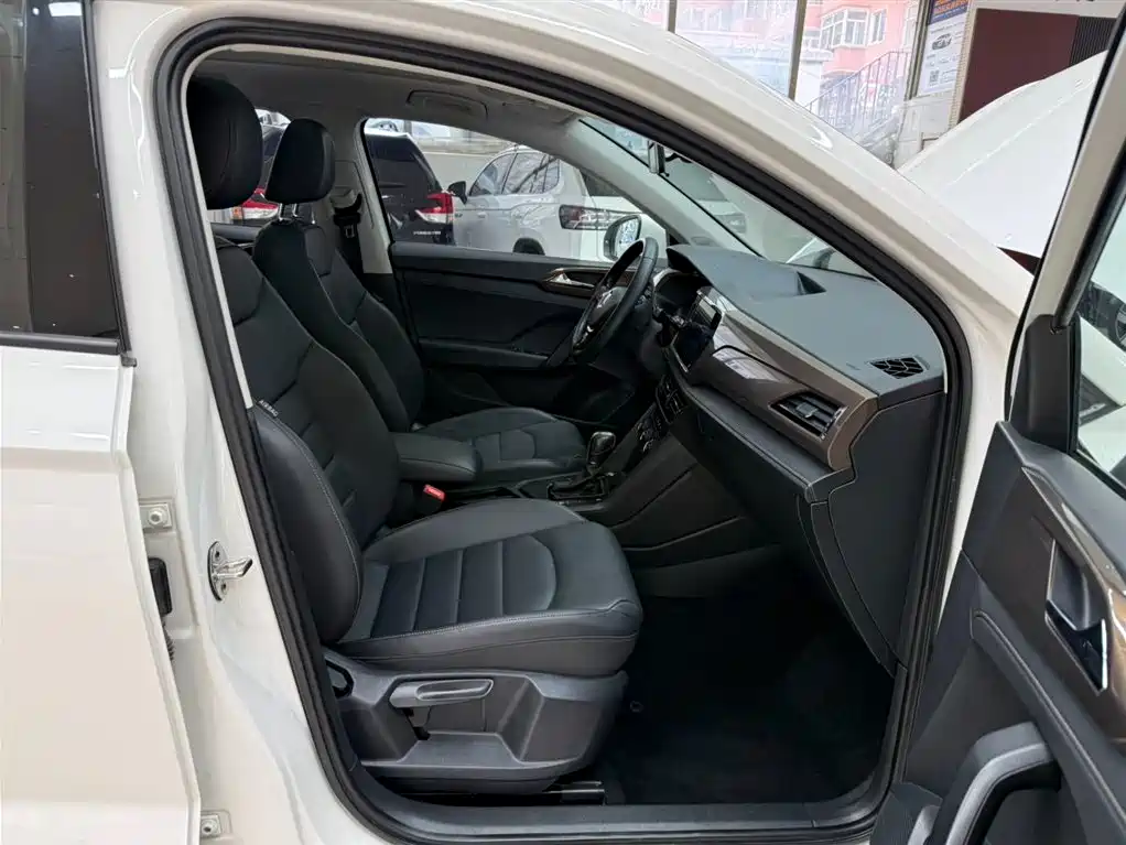 Volkswagen Tharu 2021 Model 280TSI 2WD Comfort Edition фото 21