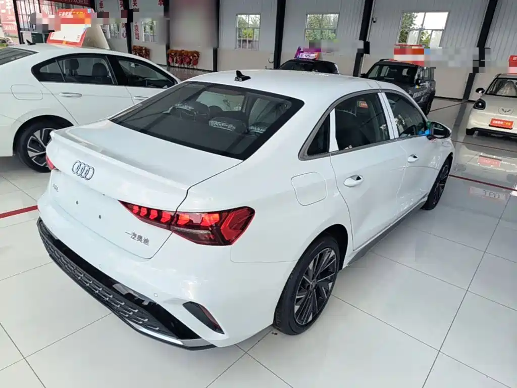 Audi A3 2026 2025 Facelift A3L Limousine 35TFSI Flying Joy Edition