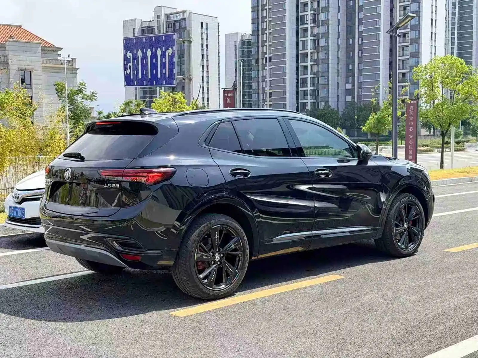 صورة 9 - Buick Envision S