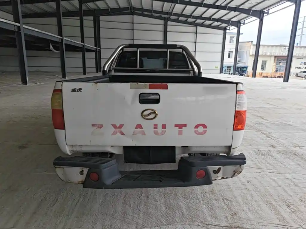 ZTE Weihu 2020 2017 2.4L Off-Road Edition Gasoline China V 2WD Standard Double Cab 4G69S4N